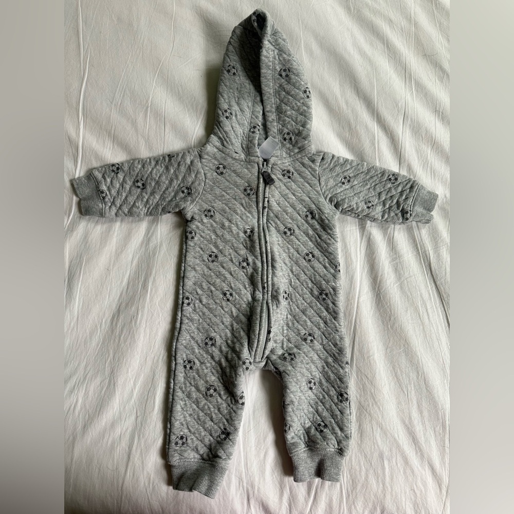 ⭐️ Carter's Gray Quilted Footie with Soccer ⚽️ Print